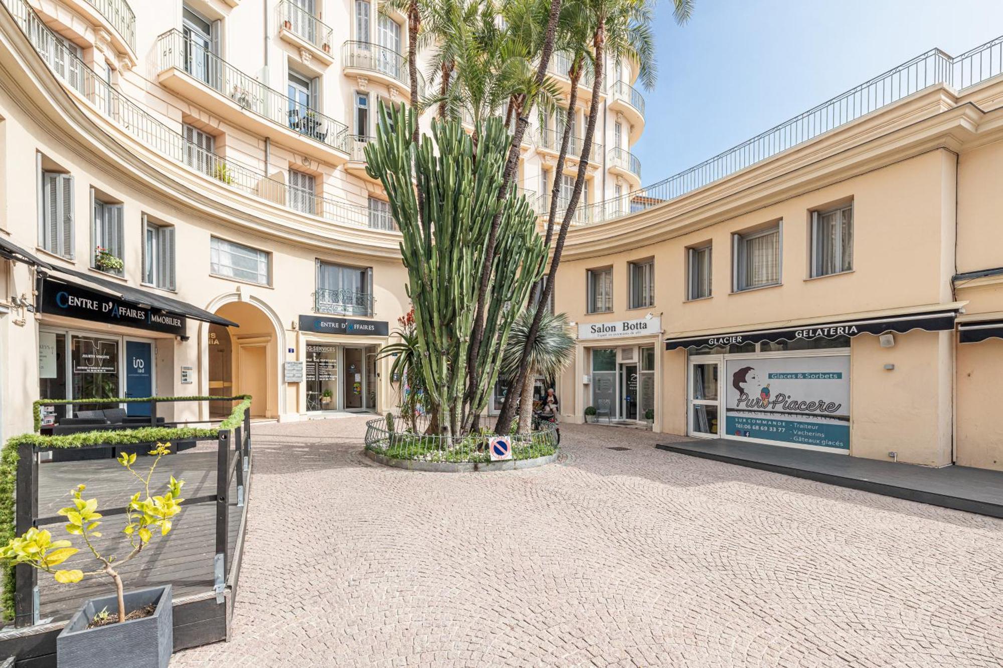 3 Pieces Des Jardins Apartment Menton Bagian luar foto